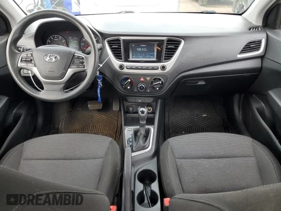 ✅ 2019 Hyundai Accent SE • VIN: 3KPC24A33KE062560 • Лот: 70258184. Опубликован ранее на Copart с пробегом 83 290 миль. Бесплатный доступ к архиву аукционных продаж из США и подробный отчёт об истории автомобиля на DreamBid. Изображение 8.