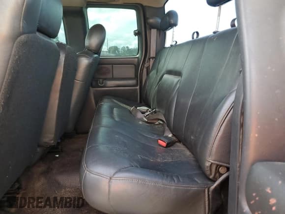 ✅ 2001 Chevrolet Silverado 1500 • VIN: 2GCEK19TX11320127 • Лот: 60821875. Опубликован ранее на Copart с пробегом 322 798 миль. Бесплатный доступ к архиву аукционных продаж из США и подробный отчёт об истории автомобиля на DreamBid. Изображение 10.