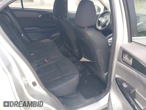 ✅ 2019 Mitsubishi Eclipse Cross LE • VIN: JA4AT4AA0KZ030487 • Lot: 42504055. Wystawiony na IAAI z przebiegiem 93 412 mil. Bezpłatny archiwum sprzedaży aukcyjnych z USA i szczegółowy raport historii pojazdu na DreamBid. Zdjęcie 8.