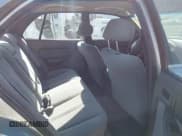 ✅ 1995 Toyota Camry LE • VIN: JT2SK12E2S0301107 • Lot: 42797146. Wystawiony na IAAI z przebiegiem 229 418 mil. Bezpłatny archiwum sprzedaży aukcyjnych z USA i szczegółowy raport historii pojazdu na DreamBid. Zdjęcie 8.