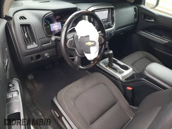 2020 Chevrolet Colorado 4WD LT z VIN 1GCHTCEA3L1218932, wystawiony jako Copart lot #48873245 z przebiegiem 103 060 mil mil oraz Szkoda całkowita • Salvage title. Historia ofert i sprzedaży dostępna na DreamBid. Obrazek 8.