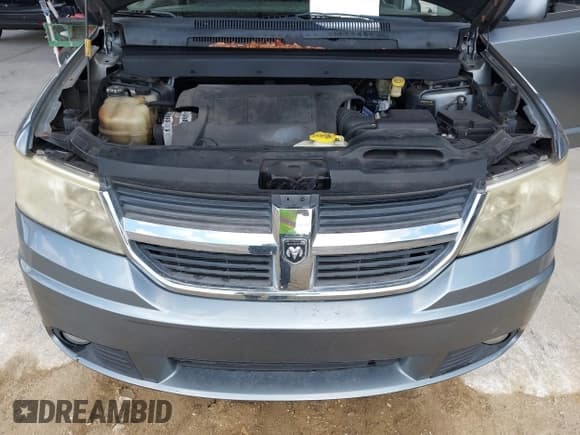 ✅ 2010 Dodge Journey SXT • VIN: 3D4PG5FV5AT126758 • Lot: 43503838. Wystawiony na IAAI z przebiegiem 118 765 mil. Bezpłatny archiwum sprzedaży aukcyjnych z USA i szczegółowy raport historii pojazdu na DreamBid. Zdjęcie 10.