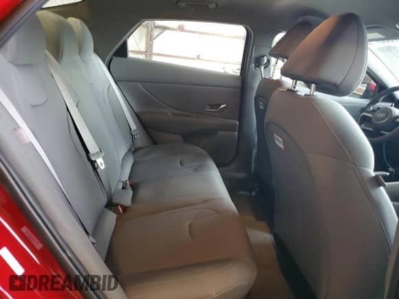 2025 Hyundai Elantra SE с VIN KMHLL4DG6SU857577, выставлен на аукционе Copart как лот 69707905 с пробегом 9 965 миль миль и Списание • Salvage title. История ставок и продаж доступна на DreamBid. Изображение 10.