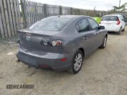✅ 2008 Mazda 3 Sport • VIN: JM1BK12F881795766 • Lot: 43685091. Wystawiony na IAAI z przebiegiem 171 366 mil. Bezpłatny archiwum sprzedaży aukcyjnych z USA i szczegółowy raport historii pojazdu na DreamBid. Zdjęcie 4.