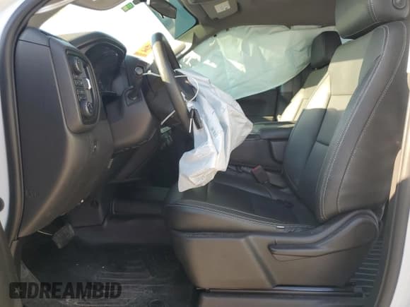 ✅ 2020 Chevrolet Silverado 1500 Custom • VIN: 3GCUYBEF3LG455153 • Лот: 68831545. Опубликован ранее на Copart с пробегом 102 729 миль. Бесплатный доступ к архиву аукционных продаж из США и подробный отчёт об истории автомобиля на DreamBid. Изображение 7.