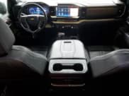 ✅ 2022 Chevrolet Silverado 1500 High Country • VIN: 2GCUDJED7N1512339 • Lot: 90050875. Wystawiony na Copart z przebiegiem 74 818 mil. Bezpłatny archiwum sprzedaży aukcyjnych z USA i szczegółowy raport historii pojazdu na DreamBid. Zdjęcie 8.