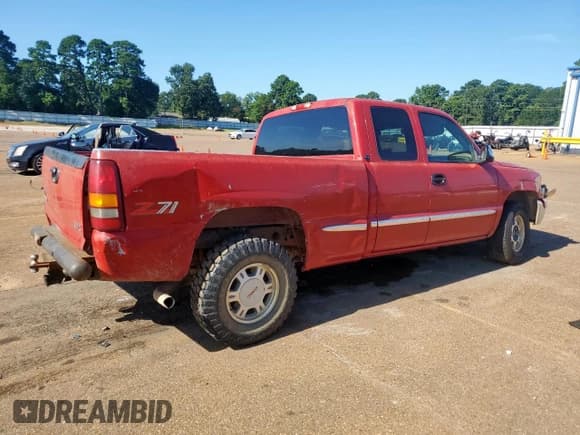 ✅ 1999 GMC Sierra 1500 SLE • VIN: 2GTEK19TXX1525911 • Лот: 66195885. Опубликован ранее на Copart с пробегом 295 953 миль. Бесплатный доступ к архиву аукционных продаж из США и подробный отчёт об истории автомобиля на DreamBid. Изображение 3.