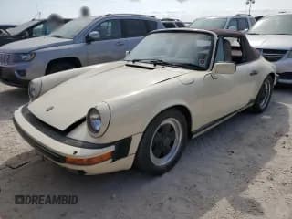 ✅ 1985 Porsche 911 • VIN: WP0EB0913FS170426 • Лот: 75228474. Опубликован ранее на Copart с пробегом 62 230 миль. Бесплатный доступ к архиву аукционных продаж из США и подробный отчёт об истории автомобиля на DreamBid. Изображение 1.