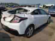 2017 Chevrolet Volt LT z VIN 1G1RC6S51HU211800, wystawiony jako Copart lot #61563243 z przebiegiem 86 291 mil mil oraz . Historia ofert i sprzedaży dostępna na DreamBid. Obrazek 3.