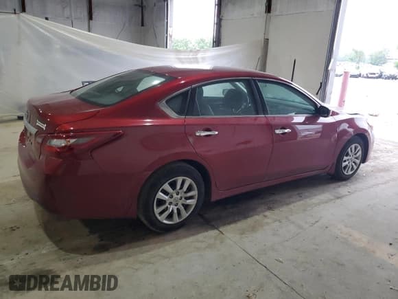 ✅ 2018 Nissan Altima S • VIN: 1N4AL3AP2JC229052 • Lot: 57792295. Wystawiony na Copart z przebiegiem 35 287 mil. Bezpłatny archiwum sprzedaży aukcyjnych z USA i szczegółowy raport historii pojazdu na DreamBid. Zdjęcie 3.