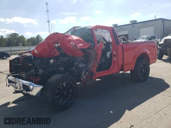 ✅ 2017 Ford F-150 XL • VIN: 1FTMF1EF5HKD41610 • Lot: 83947975. Listed on Copart with Not provided. Free auction sales archive from the USA and detailed vehicle history report at DreamBid. Image 1.