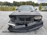 ✅ 2010 Dodge Challenger SE • VIN: 2B3CJ4DV5AH321487 • Lot: 74838084. Wystawiony na Copart z przebiegiem 211 598 mil. Bezpłatny archiwum sprzedaży aukcyjnych z USA i szczegółowy raport historii pojazdu na DreamBid. Zdjęcie 5.