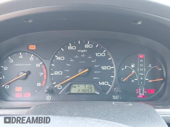 ✅ 2004 Honda Odyssey EX-L • VIN: 5FNRL18074B011223 • Lot: 43203727. Wystawiony na IAAI z przebiegiem 219 053 mil. Bezpłatny archiwum sprzedaży aukcyjnych z USA i szczegółowy raport historii pojazdu na DreamBid. Zdjęcie 7.