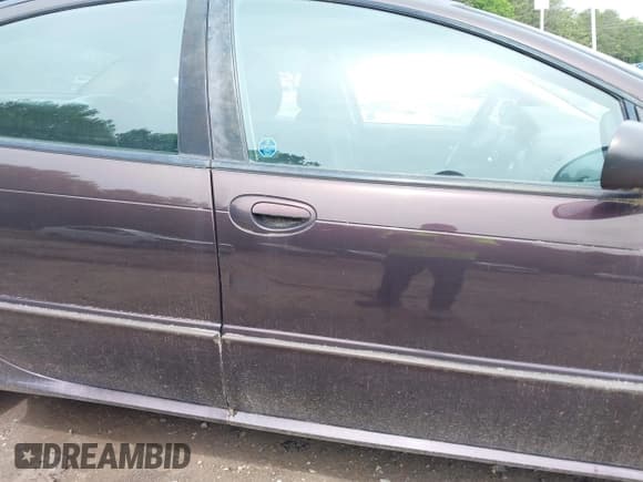 ✅ 2004 Chrysler Concorde LX • VIN: 2C3HD46R14H695552 • Лот: 41548294. Опубликован ранее на IAAI с пробегом 125 853 миль. Бесплатный доступ к архиву аукционных продаж из США и подробный отчёт об истории автомобиля на DreamBid. Изображение 6.