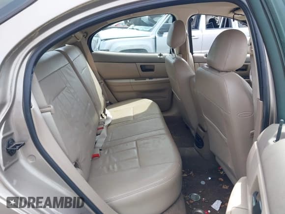 ✅ 2004 Mercury Sable LS Premium • VIN: 1MEHM59S34A626679 • Lot: 42364055. Listed on IAAI with 98,760 mi. Free auction sales archive from the USA and detailed vehicle history report at DreamBid. Image 8.