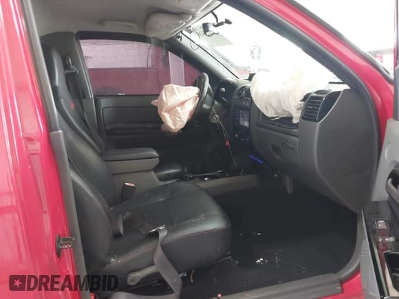 ✅ 2005 Chevrolet Colorado LS Z85 • VIN: 1GCCS146058256126 • Lot: 42363426. Listed on IAAI with 258,401 mi. Free auction sales archive from the USA and detailed vehicle history report at DreamBid. Image 5.