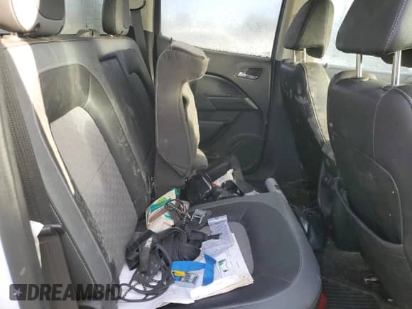 2015 Chevrolet Colorado 4WD Z71 z VIN 1GCGTCE37F1127602, wystawiony jako Copart lot #81466595 z przebiegiem Nie podano mil oraz Czysty tytuł • Clean title. Historia ofert i sprzedaży dostępna na DreamBid. Obrazek 10.