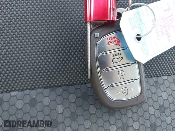 ✅ 2018 Hyundai Ioniq Blue • VIN: KMHC65LC9JU100375 • Lot: 41459280. Wystawiony na IAAI z przebiegiem 85 209 mil. Bezpłatny archiwum sprzedaży aukcyjnych z USA i szczegółowy raport historii pojazdu na DreamBid. Zdjęcie 11.