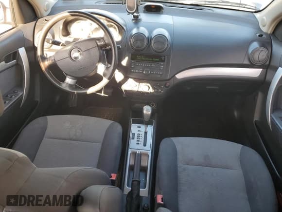 ✅ 2011 Chevrolet Aveo 1LT • VIN: KL1TD6DE5BB208450 • Lot: 92464815. Listed on Copart with 94,462 mi. Free auction sales archive from the USA and detailed vehicle history report at DreamBid. Image 8.