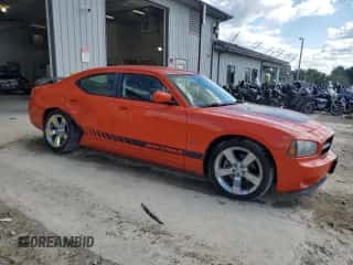2008 Dodge Charger R/T с VIN 2B3LA53H28H250163, выставлен на аукционе Copart как лот 72961274 с пробегом 83 336 миль миль и Списание • Salvage title. История ставок и продаж доступна на DreamBid. Изображение 4.