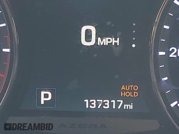 ✅ 2017 Hyundai Azera Limited • VIN: KMHFH4JG0HA581720 • Lot: 42456573. Listed on IAAI with 137,317 mi. Free auction sales archive from the USA and detailed vehicle history report at DreamBid. Image 15.