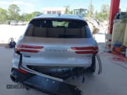 ✅ 2023 Genesis GV70 Sport • VIN: KMUMCDTC4PU098990 • Lot: 42039386. Wystawiony na IAAI z przebiegiem 32 090 mil. Bezpłatny archiwum sprzedaży aukcyjnych z USA i szczegółowy raport historii pojazdu na DreamBid. Zdjęcie 17.