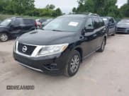 ✅ 2013 Nissan Pathfinder SV • VIN: 5N1AR2MN3DC662554 • Lot: 43061249. Wystawiony na IAAI z przebiegiem 153 746 mil. Bezpłatny archiwum sprzedaży aukcyjnych z USA i szczegółowy raport historii pojazdu na DreamBid. Zdjęcie 2.