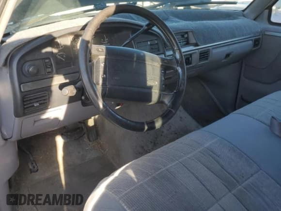 ✅ 1995 Ford F-150 • VIN: 1FTEX14N6SKB67175 • Lot: 73457384. Listed on Copart with 292,677 mi. Free auction sales archive from the USA and detailed vehicle history report at DreamBid. Image 8.