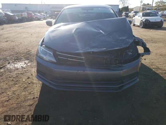 ✅ 2016 Volkswagen Jetta S • VIN: 3VW167AJ9GM387350 • Lot: 84035665. Listed on Copart with 164,125 mi. Free auction sales archive from the USA and detailed vehicle history report at DreamBid. Image 5.