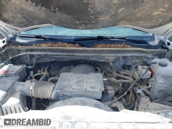 ✅ 2022 Chevrolet Silverado 2500HD Work Truck • VIN: 1GC2YLE71NF266561 • Lot: 42787646. Wystawiony na IAAI z przebiegiem 96 660 mil. Bezpłatny archiwum sprzedaży aukcyjnych z USA i szczegółowy raport historii pojazdu na DreamBid. Zdjęcie 10.