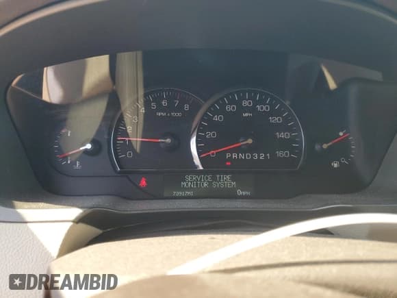 ✅ 2008 Cadillac DTS 1SA • VIN: 1G6KD57Y08U103240 • Lot: 68179595. Listed on Copart with 73,917 mi. Free auction sales archive from the USA and detailed vehicle history report at DreamBid. Image 9.