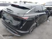 ✅ 2023 Nissan ARIYA Engage • VIN: JN1AF0BA9PM408186 • Lot: 43028576. Wystawiony na IAAI z przebiegiem 10 777 mil. Bezpłatny archiwum sprzedaży aukcyjnych z USA i szczegółowy raport historii pojazdu na DreamBid. Zdjęcie 4.