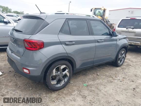 ✅ 2023 Hyundai Venue SEL • VIN: KMHRC8A3XPU232660 • Lot: 42135297. Listed on IAAI with 29,858 mi. Free auction sales archive from the USA and detailed vehicle history report at DreamBid. Image 4.