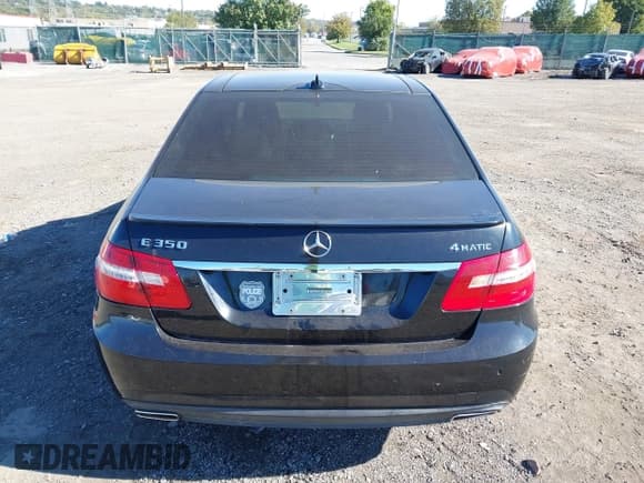 ✅ 2012 Mercedes-Benz E 350 Sport • VIN: WDDHF8JB5CA637230 • Лот: 43419461. Опубликован ранее на IAAI с пробегом 129 417 миль. Бесплатный доступ к архиву аукционных продаж из США и подробный отчёт об истории автомобиля на DreamBid. Изображение 16.