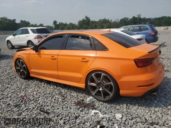 ✅ 2018 Audi RS 3 • VIN: WUABWGFF8J1903460 • Лот: 51962875. Опубликован ранее на Copart с пробегом Не указан. Бесплатный доступ к архиву аукционных продаж из США и подробный отчёт об истории автомобиля на DreamBid. Изображение 2.