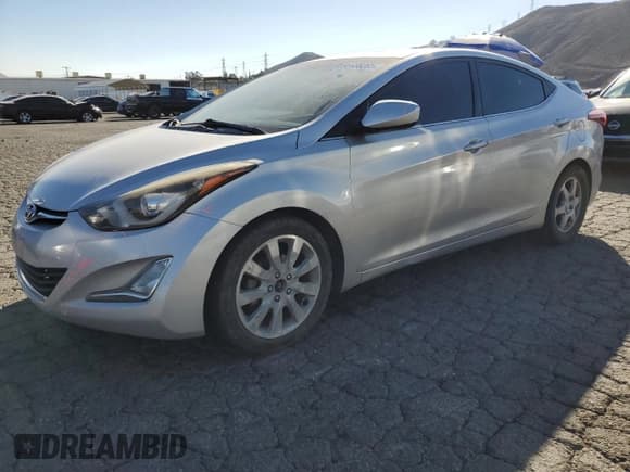 ✅ 2015 Hyundai Elantra SE • VIN: 5NPDH4AE4FH629963 • Lot: 92036265. Listed on Copart with 150,948 mi. Free auction sales archive from the USA and detailed vehicle history report at DreamBid. Image 1.