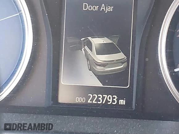 ✅ 2017 Toyota Camry Hybrid LE • VIN: 4T1BD1FK7HU211157 • Lot: 43551736. Listed on IAAI with 223,793 mi. Free auction sales archive from the USA and detailed vehicle history report at DreamBid. Image 16.