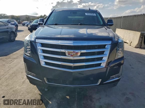 ✅ 2018 Cadillac Escalade ESV Premium Luxury • VIN: 1GYS3JKJXJR194006 • Lot: 94444545. Wystawiony na Copart z przebiegiem 142 707 mil. Bezpłatny archiwum sprzedaży aukcyjnych z USA i szczegółowy raport historii pojazdu na DreamBid. Zdjęcie 5.