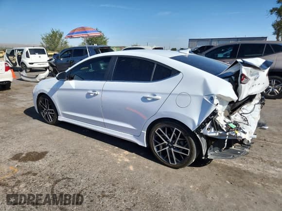✅ 2019 Hyundai Elantra Sport • VIN: KMHD04LB5KU837985 • Lot: 70855405. Listed on Copart with 50,268 mi. Free auction sales archive from the USA and detailed vehicle history report at DreamBid. Image 2.