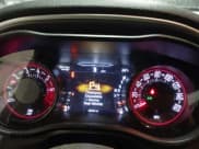 ✅ 2022 Dodge Challenger SXT • VIN: 2C3CDZGG8NH127689 • Lot: 41298174. Wystawiony na IAAI z przebiegiem 22 206 mil. Bezpłatny archiwum sprzedaży aukcyjnych z USA i szczegółowy raport historii pojazdu na DreamBid. Zdjęcie 7.