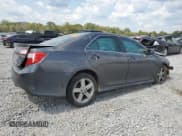 ✅ 2013 Toyota Camry L • VIN: 4T1BF1FK7DU250593 • Lot: 80362165. Wystawiony na Copart z przebiegiem Nie podano. Bezpłatny archiwum sprzedaży aukcyjnych z USA i szczegółowy raport historii pojazdu na DreamBid. Zdjęcie 3.