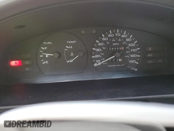 ✅ 1992 Nissan Sentra E • VIN: JN1EB31P1NU121278 • Lot: 84889294. Listed on Copart with 128,445 mi. Free auction sales archive from the USA and detailed vehicle history report at DreamBid. Image 9.