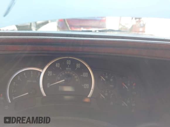 ✅ 2004 Cadillac Escalade • VIN: 1GYEK63N84R117718 • Lot: 43821005. Listed on IAAI with 177,761 mi. Free auction sales archive from the USA and detailed vehicle history report at DreamBid. Image 7.