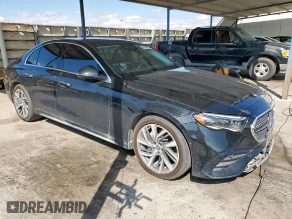 ✅ 2024 Mercedes-Benz E 350 • VIN: W1KLF4HB0RA007455 • Lot: 84361075. Wystawiony na Copart z przebiegiem 16 462 mil. Bezpłatny archiwum sprzedaży aukcyjnych z USA i szczegółowy raport historii pojazdu na DreamBid. Zdjęcie 4.