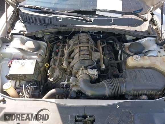 ✅ 2014 Dodge Charger Police • VIN: 2C3CDXAT6EH347732 • Lot: 43388299. Listed on IAAI with 144,952 mi. Free auction sales archive from the USA and detailed vehicle history report at DreamBid. Image 10.