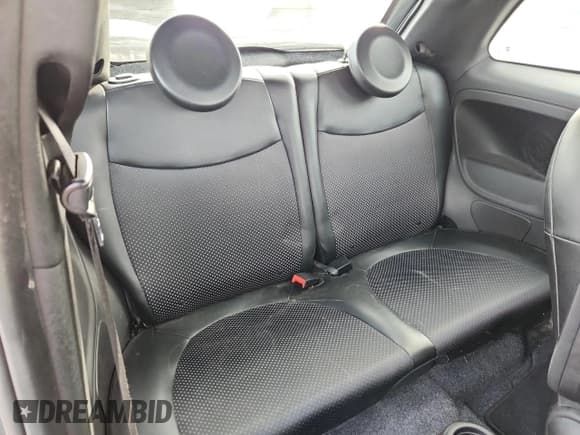 ✅ 2017 FIAT 500e • VIN: 3C3CFFGE5HT545968 • Lot: 93664165. Wystawiony na Copart z przebiegiem 36 705 mil. Bezpłatny archiwum sprzedaży aukcyjnych z USA i szczegółowy raport historii pojazdu na DreamBid. Zdjęcie 10.