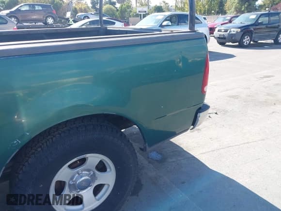 ✅ 2000 Ford F-150 XL • VIN: 1FTZX172XYKA65907 • Lot: 43385448. Listed on IAAI with Not provided. Free auction sales archive from the USA and detailed vehicle history report at DreamBid. Image 6.