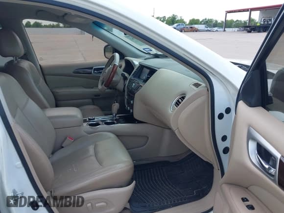 ✅ 2013 Nissan Pathfinder SL • VIN: 5N1AR2MM7DC690140 • Lot: 42954282. Listed on IAAI with 161,516 mi. Free auction sales archive from the USA and detailed vehicle history report at DreamBid. Image 5.