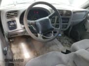 ✅ 2000 Chevrolet S-10 LS • VIN: 1GCCS19W5Y8113864 • Лот: 48722195. Опубликован ранее на Copart с пробегом 111 962 миль. Бесплатный доступ к архиву аукционных продаж из США и подробный отчёт об истории автомобиля на DreamBid. Изображение 8.