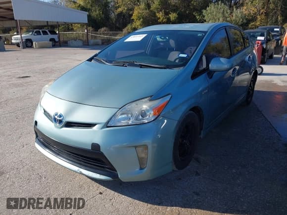 ✅ 2014 Toyota Prius Two • VIN: JTDKN3DU5E1827163 • Lot: 43897361. Wystawiony na IAAI z przebiegiem 124 190 mil. Bezpłatny archiwum sprzedaży aukcyjnych z USA i szczegółowy raport historii pojazdu na DreamBid. Zdjęcie 2.